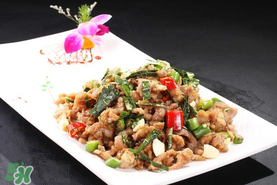 香椿和羊肉能一起吃嗎？香椿和羊肉一起吃了會(huì)怎樣？