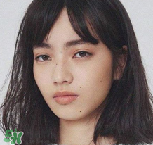 小松菜奈厭世妝怎么化？日本流行的厭世妝畫法