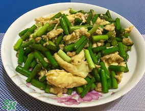 蒜苗能和雞蛋一起吃嗎？蒜苗可以炒雞蛋嗎？