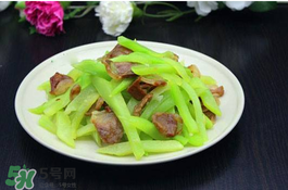 ?萵筍和土豆能一起吃嗎？萵筍土豆片怎么做好吃？