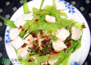 萵筍能和豆腐一起吃嗎？豆腐和萵筍可以一起吃嗎？