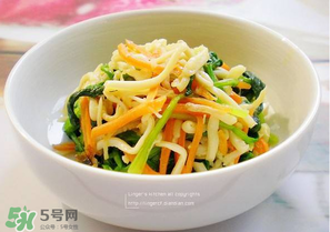 洋蔥和胡蘿卜能一起吃嗎？洋蔥和胡蘿卜可以一起炒嗎？