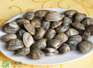 花甲里面黑色的東西能吃嗎？花甲里面黑色的是什么？