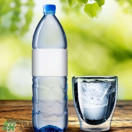 純凈水和礦泉水哪個好？純凈水和礦泉水的區(qū)別