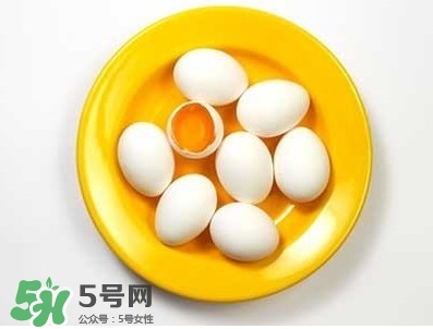 生吃雞蛋好嗎？生吃雞蛋有什么好處