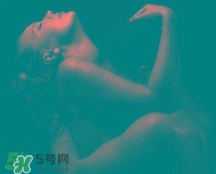 什么時(shí)候第一次性行為合適？第一次性行為的年齡
