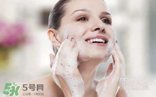 黑色痘印多久會消失？黑色痘印消失時間
