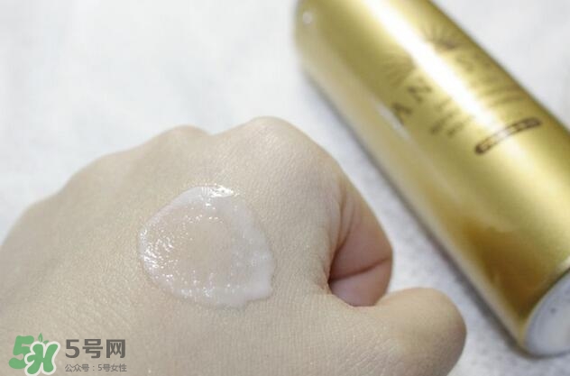 安耐曬噴霧可以帶上飛機(jī)嗎？安耐曬防曬噴霧可以托運(yùn)嗎？