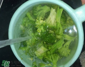 西蘭花要焯水嗎？西蘭花要不要焯水