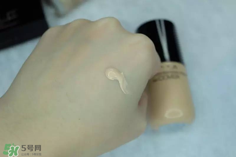 混合皮用什么粉底液？混合皮膚用什么粉底液比較好？