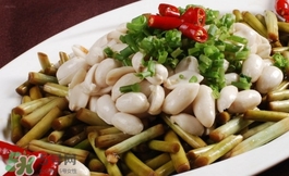 蒜苔炒什么好吃？蒜苔和什么一起炒好吃