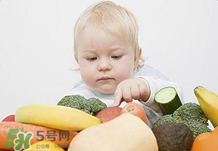 寶寶輔食要加鹽嗎？寶寶輔食能不能加鹽？