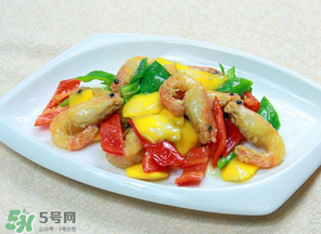 皮皮蝦能和芒果一起吃嗎？吃完芒果能吃皮皮蝦嗎？