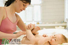 嬰兒濕巾哪種好？嬰兒濕巾哪個(gè)牌子好？