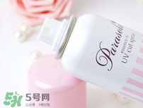 娜麗絲防曬噴霧和碧柔防曬霜哪個(gè)好？娜麗絲防曬噴霧和碧柔對(duì)比