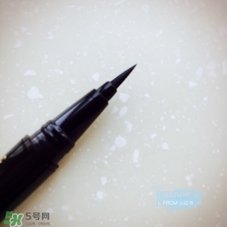 mistine雙頭眼線筆怎么用？mistine羽翼雙頭眼線筆使用方法