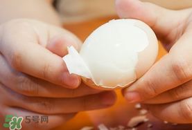 蝦爬子能和雞蛋一起吃嗎？蝦爬子和雞蛋能同吃嗎？