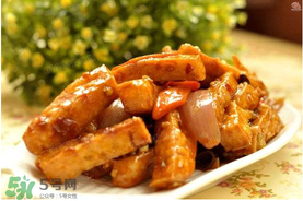 洋蔥和豆腐能一起吃嗎？洋蔥和豆腐可以一起吃嗎？
