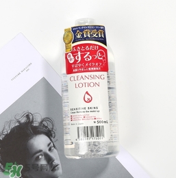 卸妝皇后卸妝水怎么用？alovivi皇后卸妝水使用方法