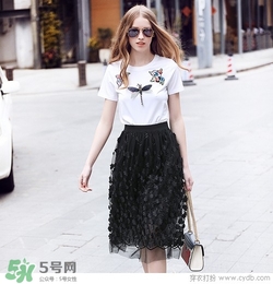 6月份穿什么衣服？六月份穿衣搭配