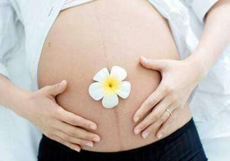 孕婦摸肚子對(duì)胎兒有什么危害嗎？孕婦摸肚子的正確方法？