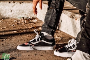 amac customs與vans高定鞋子多少錢？