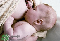 哺乳期奶水時(shí)多時(shí)少是什么原因？哺乳期奶水時(shí)多時(shí)少怎么辦？