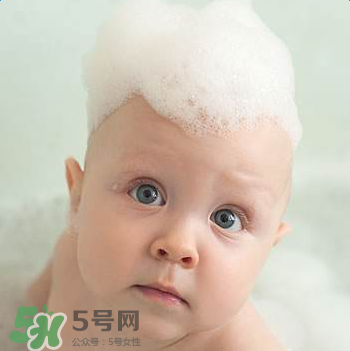 寶寶濕疹可以涂郁美凈嗎？ 寶寶濕疹涂什么管用？