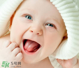 寶寶濕疹可以涂郁美凈嗎？ 寶寶濕疹涂什么管用？