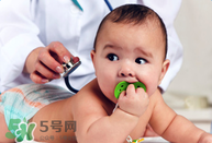 寶寶發(fā)燒有什么物理降溫法？寶寶發(fā)燒怎么降溫快？