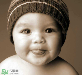 寶寶遲遲不肯說(shuō)話該怎么辦？寶寶說(shuō)話晚的正確引導(dǎo)辦法