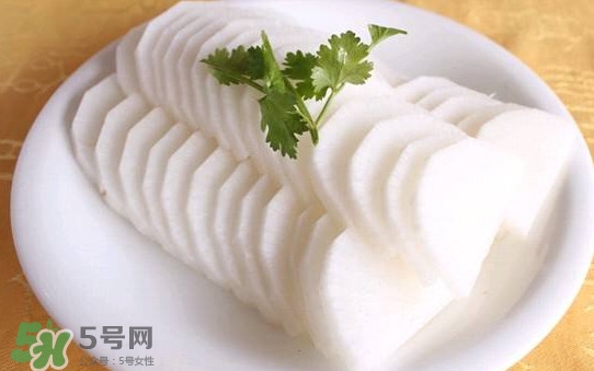 黑魚能和蘿卜一起吃嗎？黑魚能和胡蘿卜同食嗎