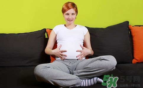 妊娠紋什么時候長出來？哪種皮膚容易長妊娠紋？