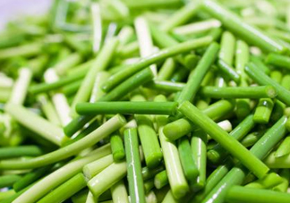 蒜薹是辛辣食物嗎？蒜薹屬于辛辣食物嗎