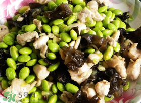 青豆和木耳能一起吃嗎？青豆和木耳能一起炒嗎？