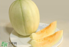 甜瓜能和酸奶一起吃嗎？吃完甜瓜可以喝酸奶嗎？