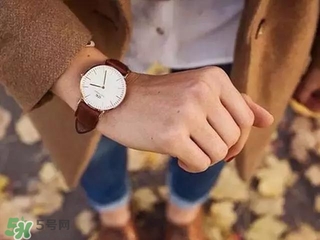 dw手表和天梭哪個(gè)好？dw手表和天梭手表哪個(gè)檔次高？