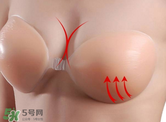 硅膠內(nèi)衣可以帶上飛機(jī)嗎？硅膠內(nèi)衣可以托運(yùn)嗎？