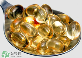 嬰兒吃魚肝油上火嗎？嬰兒吃魚肝油會(huì)不會(huì)引起上火？
