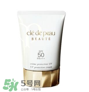 先涂防曬霜還是妝前乳？防曬霜和妝前乳使用順序