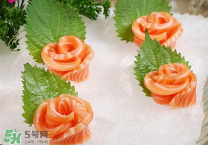 三文魚放冷藏還是冷凍？三文魚冷藏好還是冷凍好？
