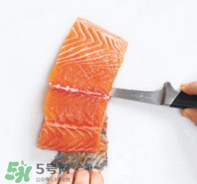三文魚有刺嗎？三文魚的刺怎么處理