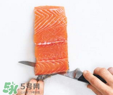 三文魚有刺嗎？三文魚的刺怎么處理