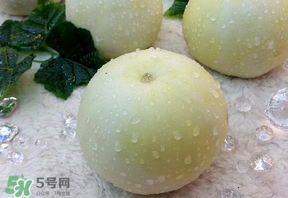 為什么吃甜瓜會嗓子疼？吃甜瓜嗓子疼怎么辦？
