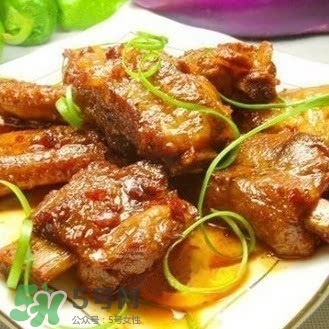 老干媽怎么做好吃？老干媽炒什么菜好吃？