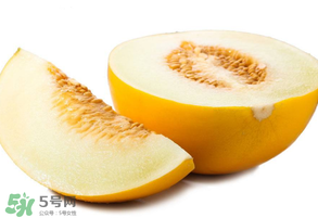 甜瓜和海鮮能一起吃嗎？吃海鮮能吃香瓜嗎？