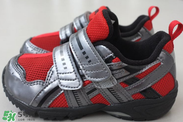 Asics是什么牌子?Asics是哪個(gè)國(guó)家的品牌？