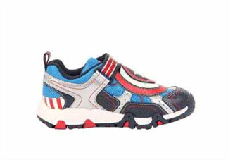 stride rite的中文叫什么？stride rite的中文怎么翻譯？