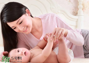 生孩子后為什么遲遲不來例假？生完孩子后多久來大姨媽？