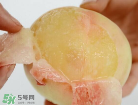 ?桃子發(fā)霉了還可以吃嗎？吃了發(fā)霉的桃子怎么辦？
